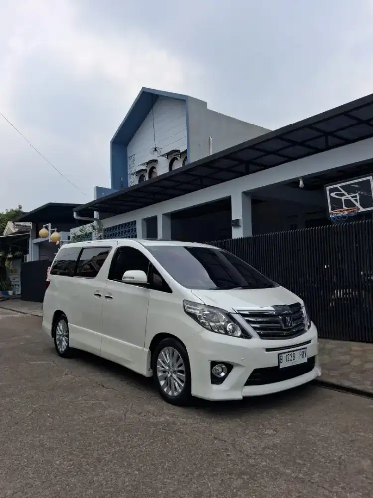 Mulus Alphard S Premium 2.4