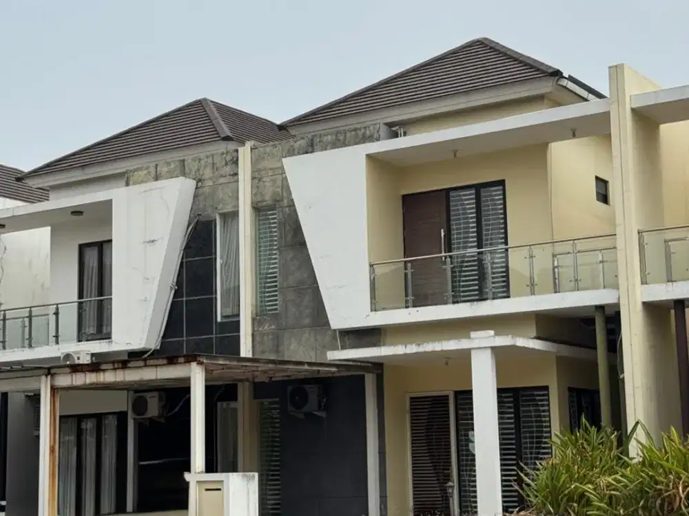 Rumah di Cluster Arana harapan indah
