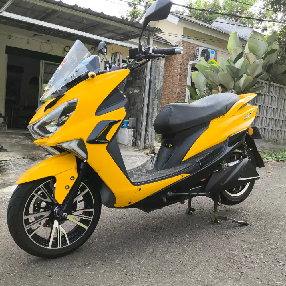 Polytron fox R 2024 s 350 listrik EV alva maka omo uwinfly nmax pcx