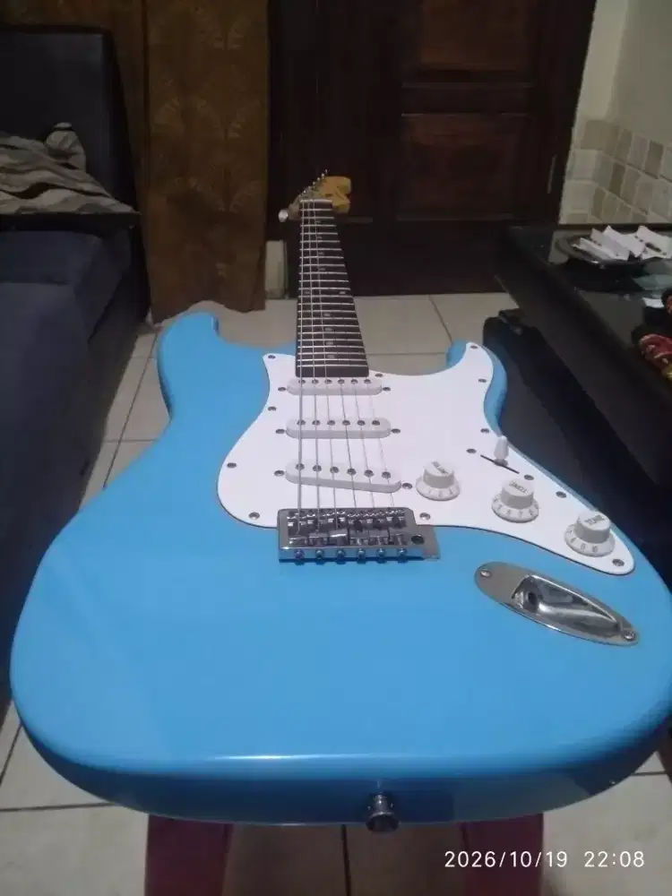 Gitar elektrik Benston