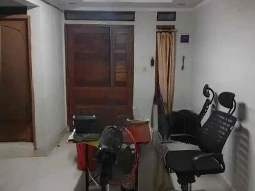 RUMAH 2,5 LANTAI! Gading Griya Lestari – LT 85 m² | 4+1 KT | SHM | Rp1,55 M Nego