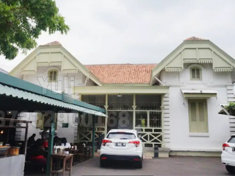 Dijual Rumah Estetik Bangunan Lama Daerah Peterongan Lamper, Semarang