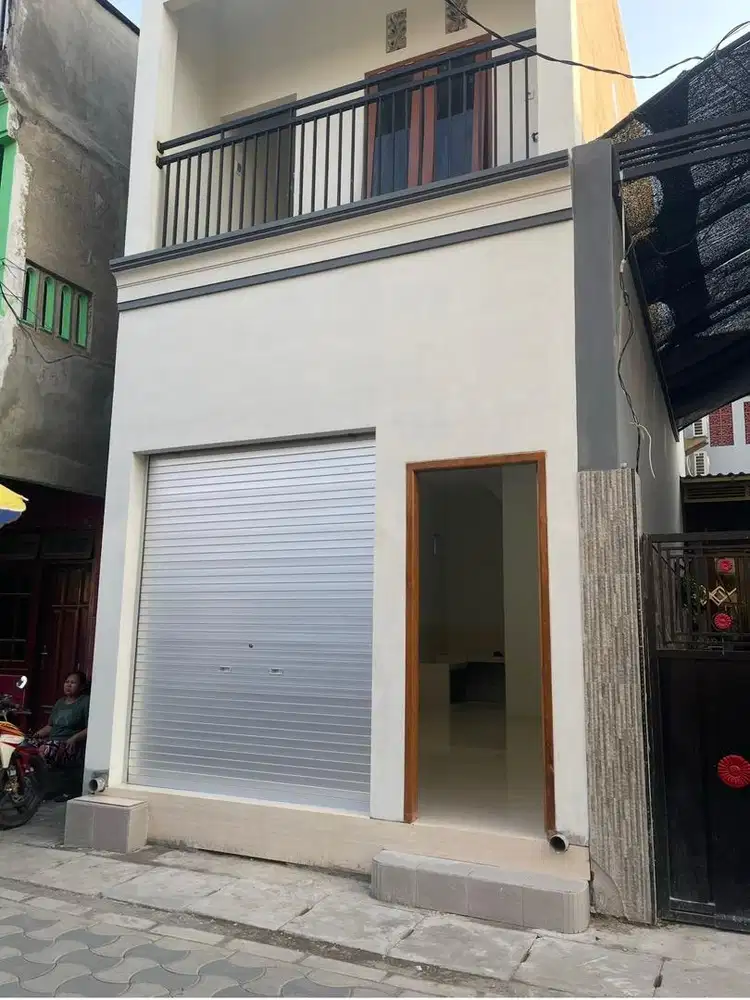DISEWAKAN RUKO/RUMAH 2 LANTAI COCOK UNTUK USAHA DI TENGAH KOTA