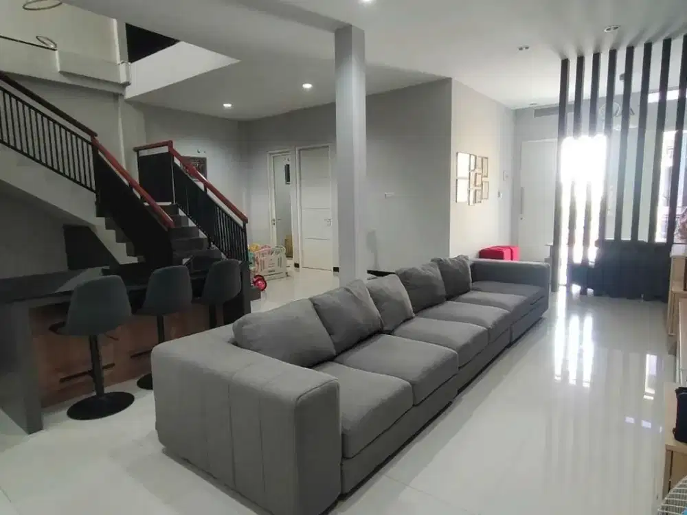 RUMAH DIAN REGENCY