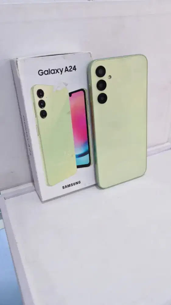 Samsung A24 ram 8+8/128gb