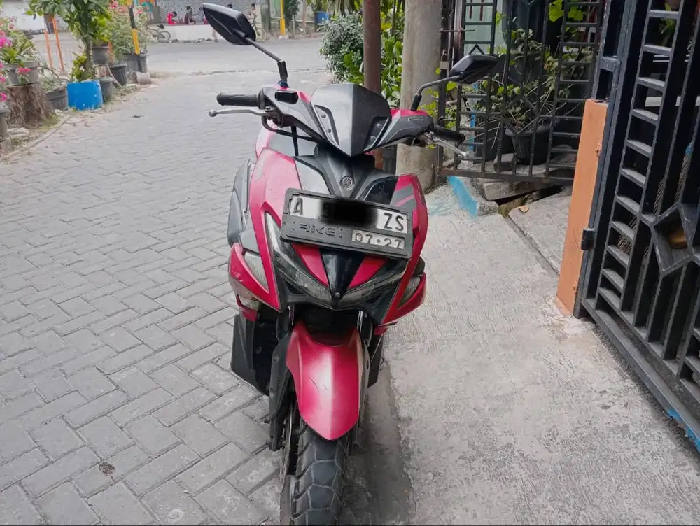 Yamaha Aerox 155cc Non-ABS