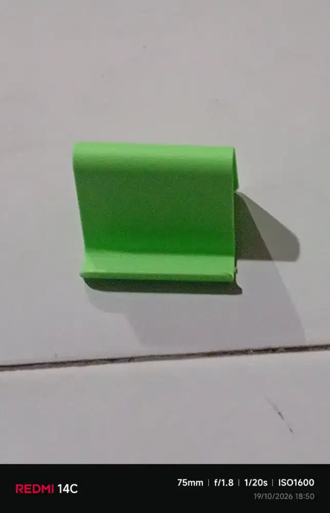Stand Holder HP Dudukan Handphone