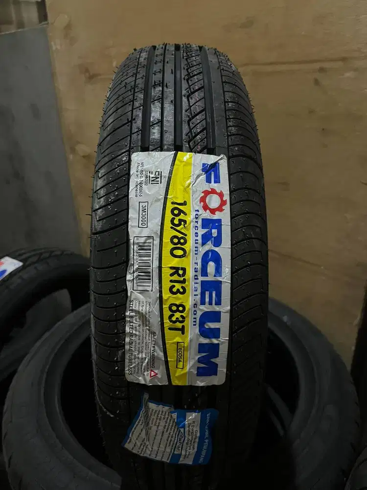 BAN MOBIL STANDAR TUBLES RING 13 MERK FORCEUM ECOSA 165 80 R13