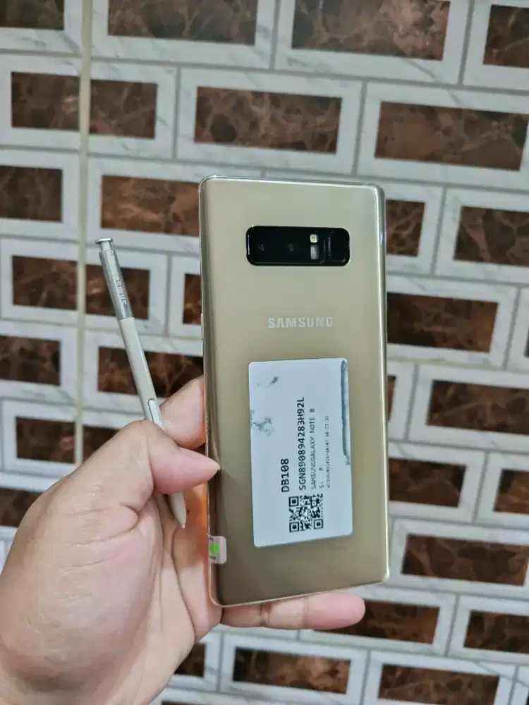 Jual Cepat Samsung Note 8 6/64 GB Amoled Curved Second Murah