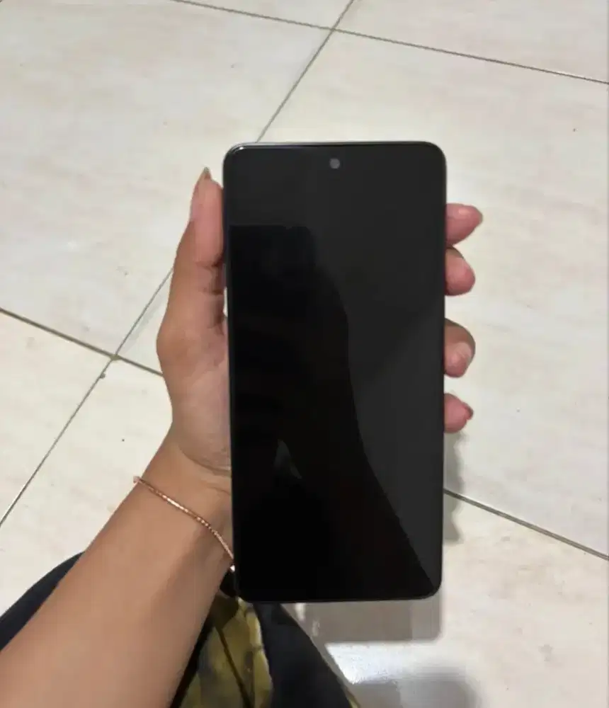 Redmi note 13 4G ram 8/256 like new