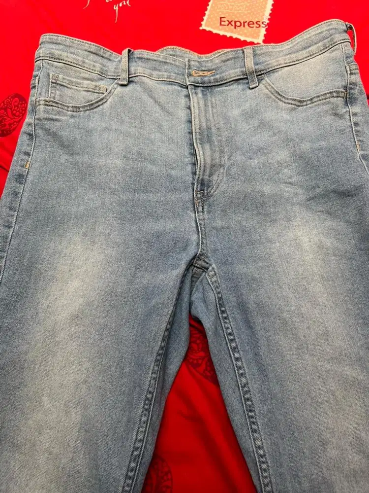 Celana Levis H & M PL