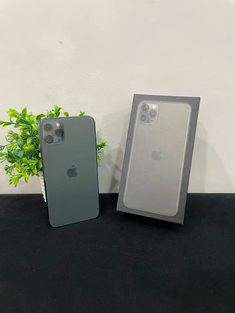 IPhone 11 ProMax 256GB Midnight Green mulus Fullset BH 100% Permanen