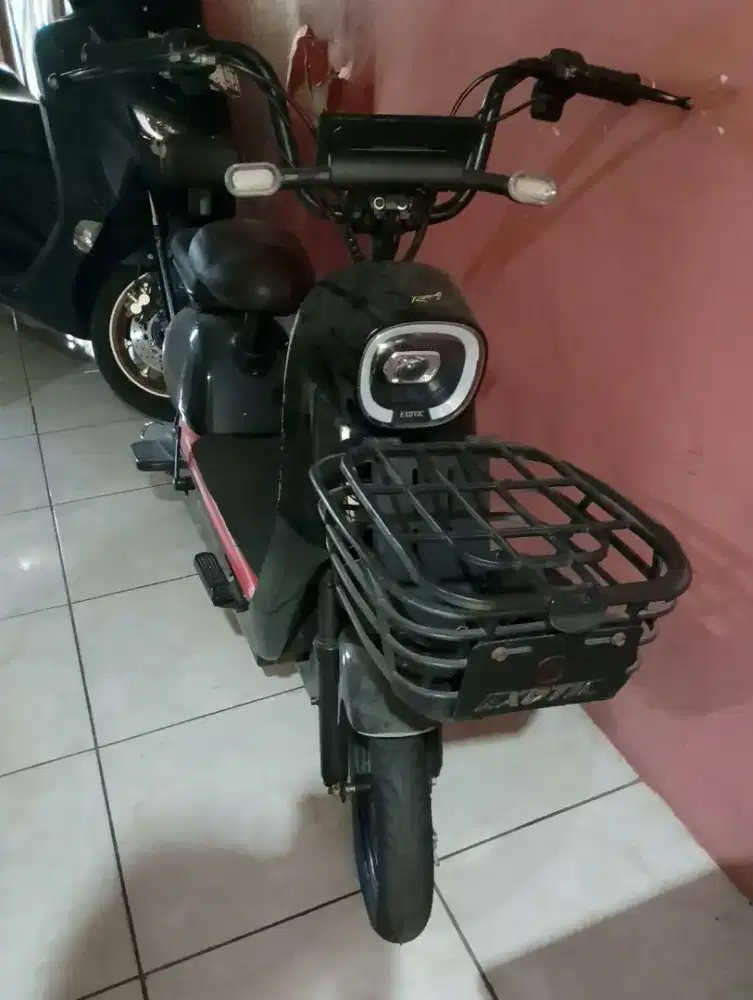 Sepeda listrik exotic veloce 1.5