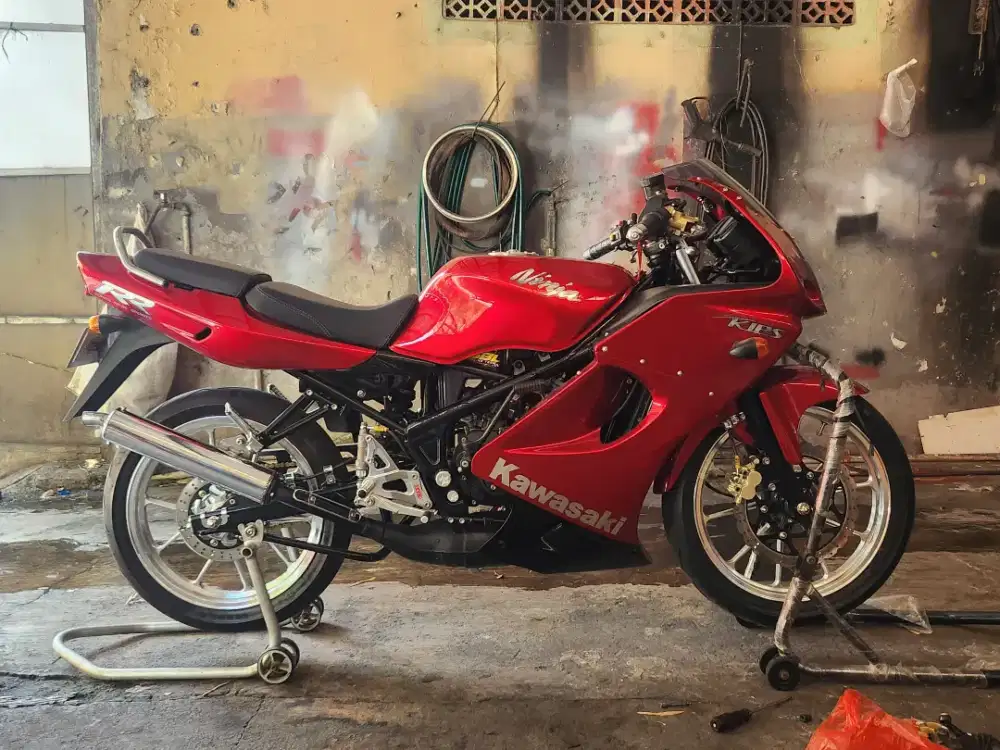 Kawasaki ninja rr old 150 cc 2009