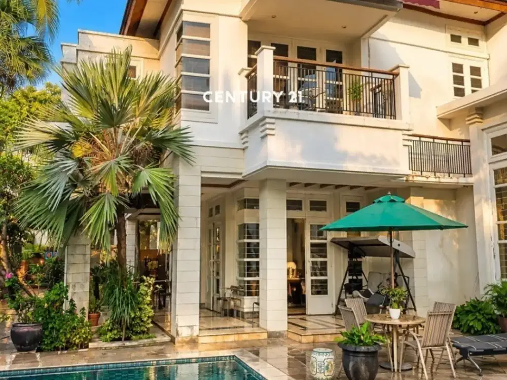 Rumah Luas Ada Swimming Pool Di Sektor 8 Bintaro Js 16434