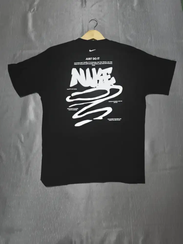 Kaos Nike Black