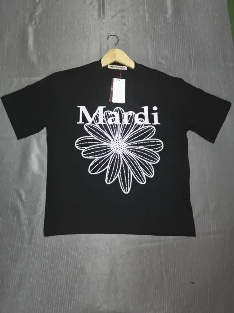 Kaos Mardi Black