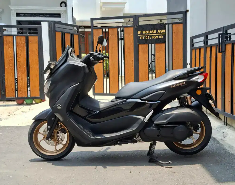 Yamaha Nmax New Keyless MULUSSS Pajak Hidup Panjang