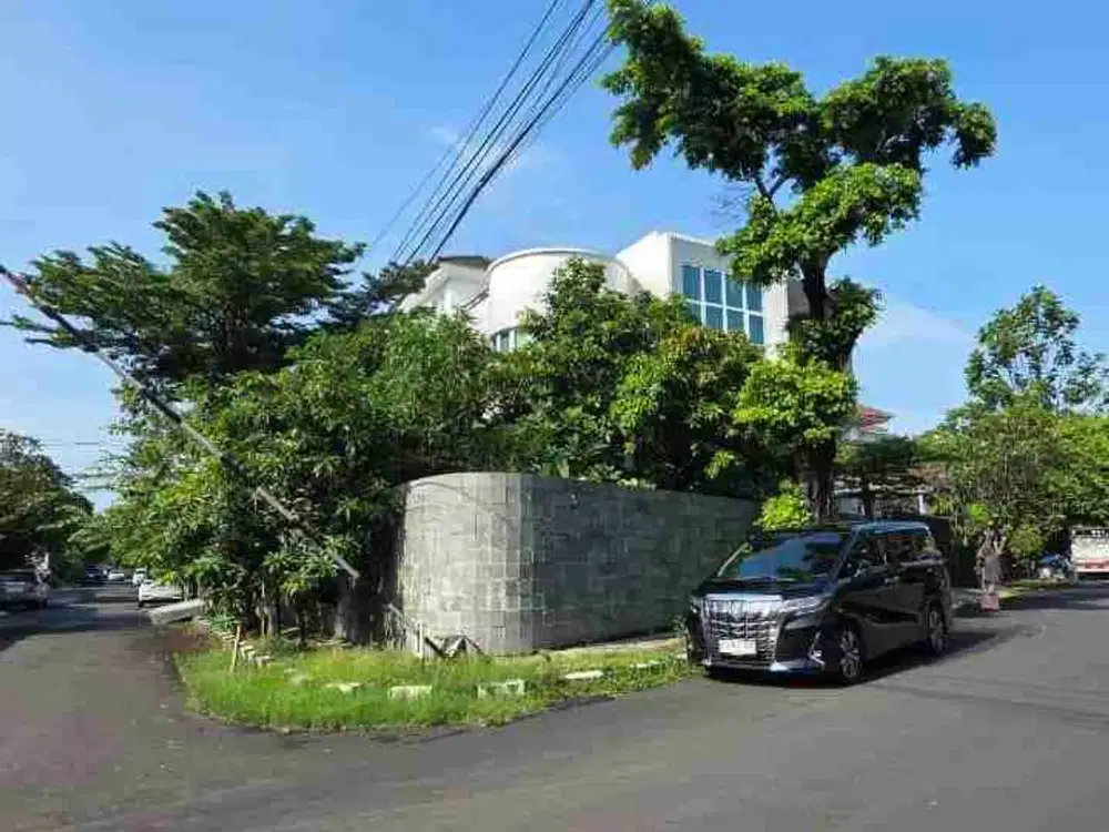 DIJUAL RUMAH LUAS POSISI HOOK DALAM KOMPLEK DI LEBAK BULUS, JAKARTA SELATAN