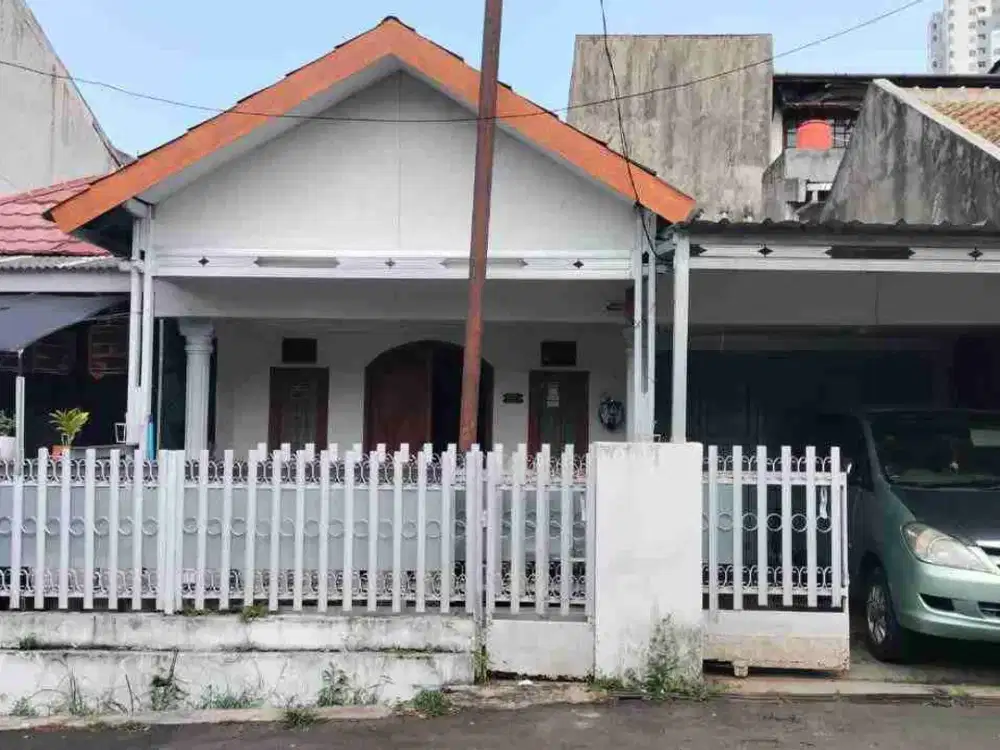 Jual Cepat Rumah Lama Hitung Tanah Sekelimus Dekat RS Mayapada