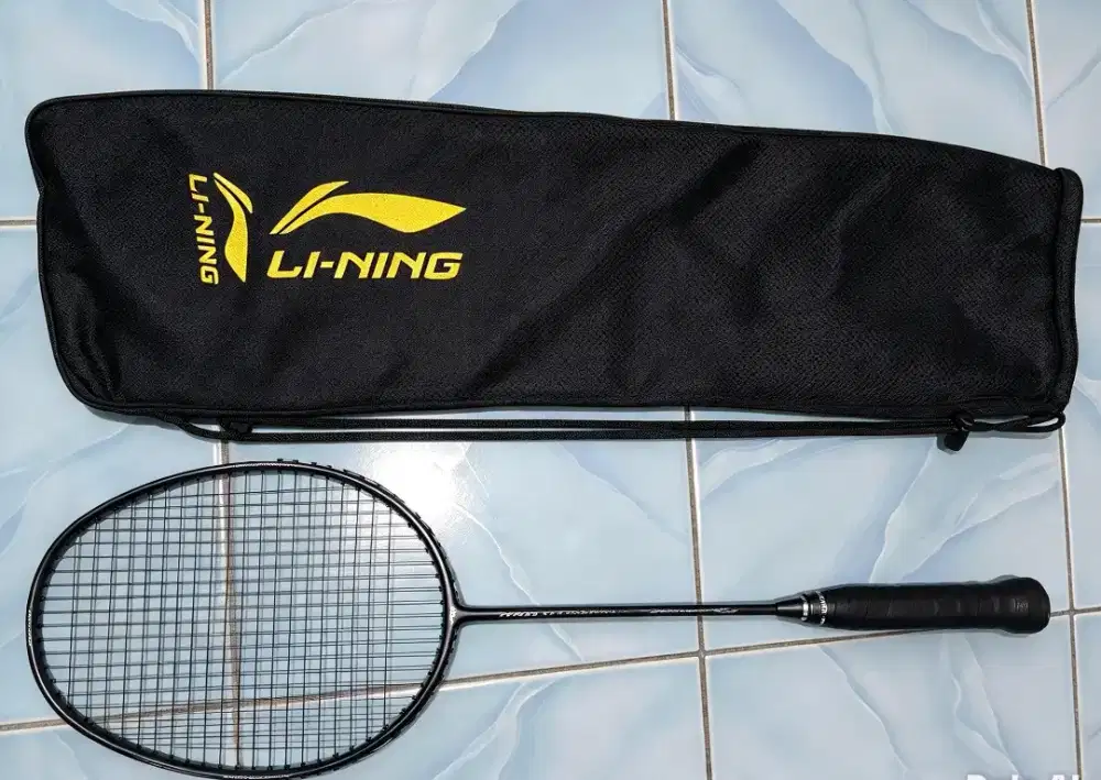 Raket Badminton Lining Wind Lite / Windlite Stealth 78 Gram, black