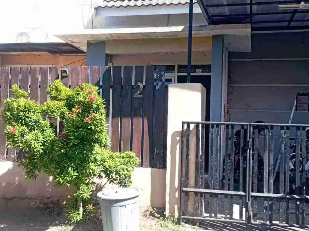Di jual rumah siap huni mepet surabaya