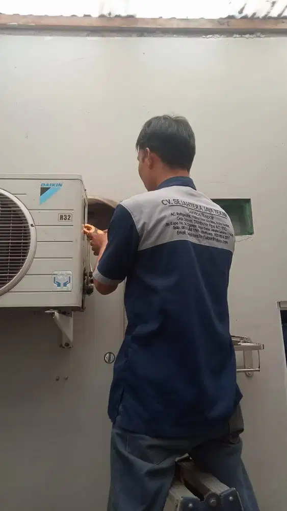 Loker Teknisi/ Helper Elektronik, AC, Jakarta, Depok, Jaksel, Jaktim