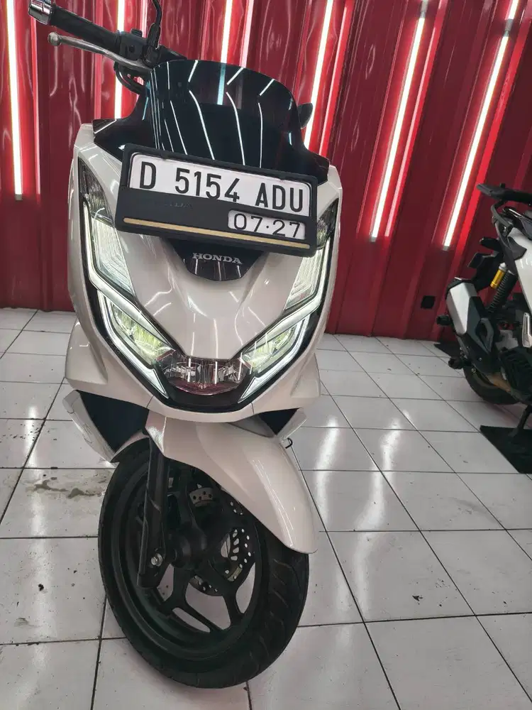 DIJUAL HONDA PCX 160 TAHUN 2022 MURAH MULUS BANDUNG