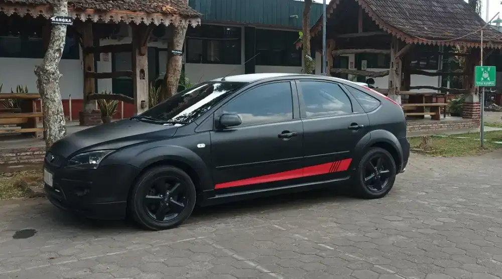 Bismillah dijual mobil pribadi Ford focus, pajak on a.n saya sendiri