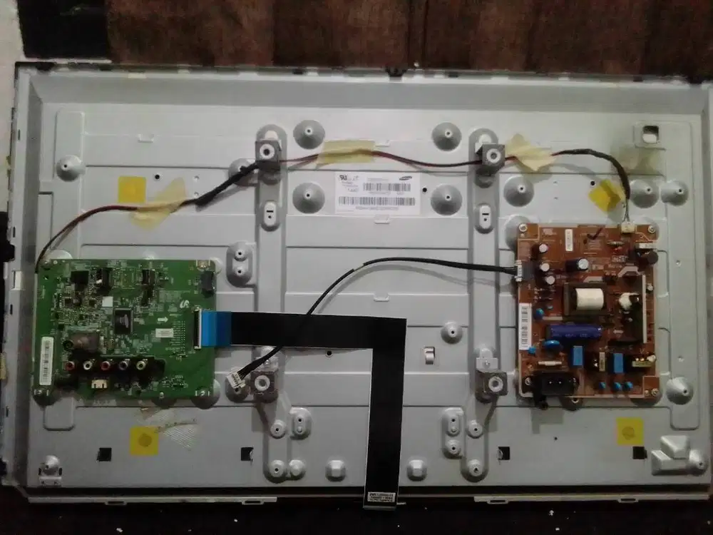 Jual mesin tv LED Samsung 32inc