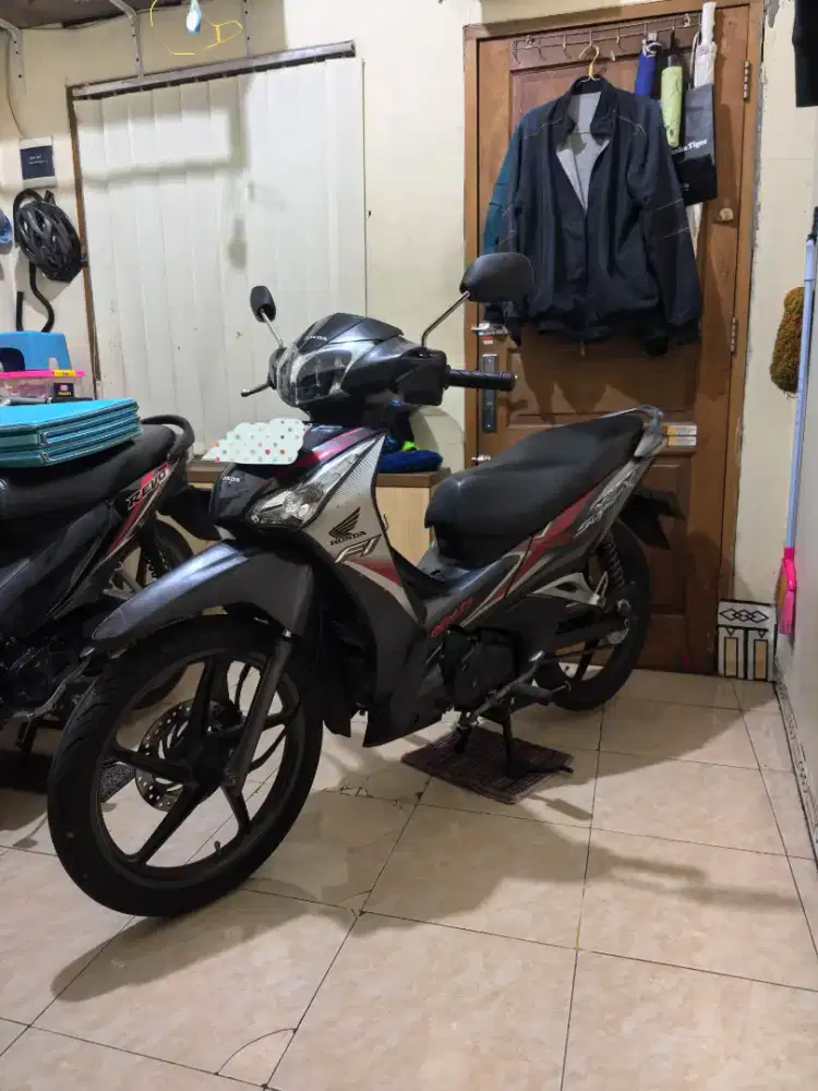 supra x 125 helm-in