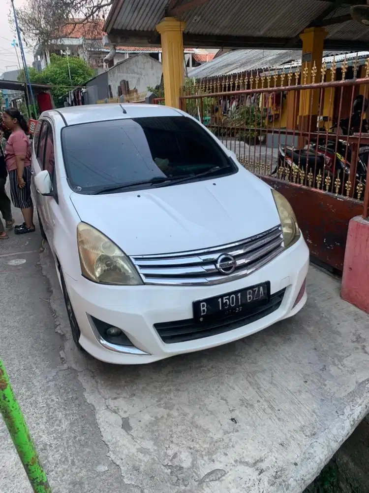 Grand Livina HWS 1.5 AT