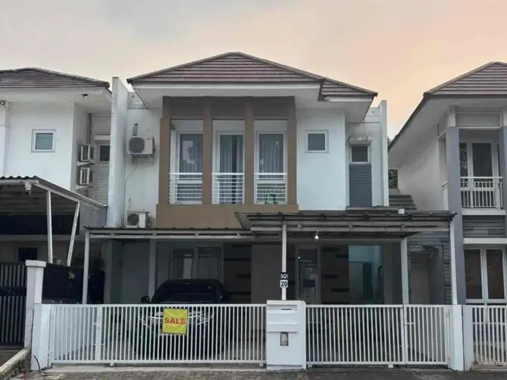 Rumah Dua Lantai Posisi Boulevard Kota Wisata Cibubur