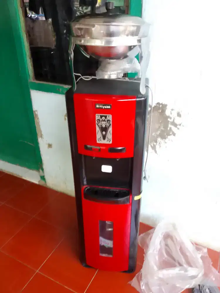 Jual panci penghangat sayur masih baru dan dispenser normal