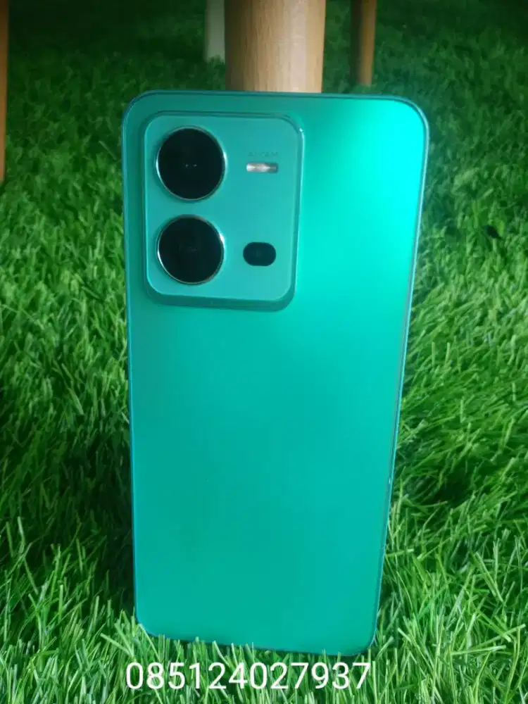 VIVO V25 jaringan 5G RAM 8+8/256 mulus blom perna di servis ori bawaan