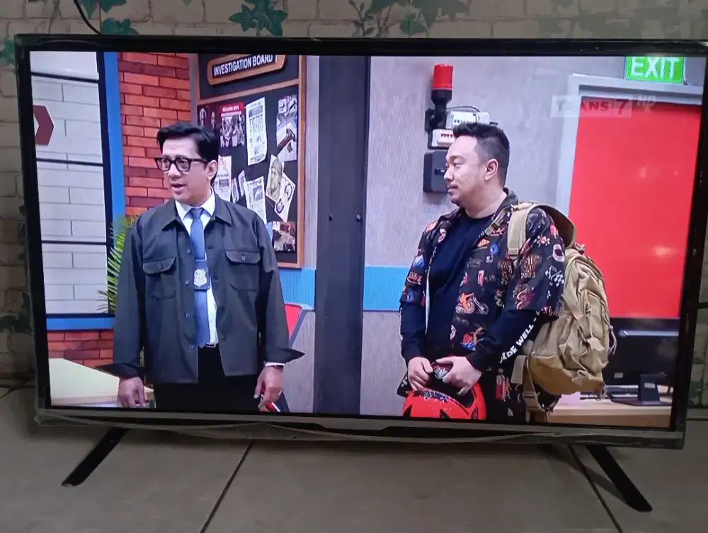 Android tv/ smart tv Changhong 32 inch nomin,satset 1,7 nepis Cibinong