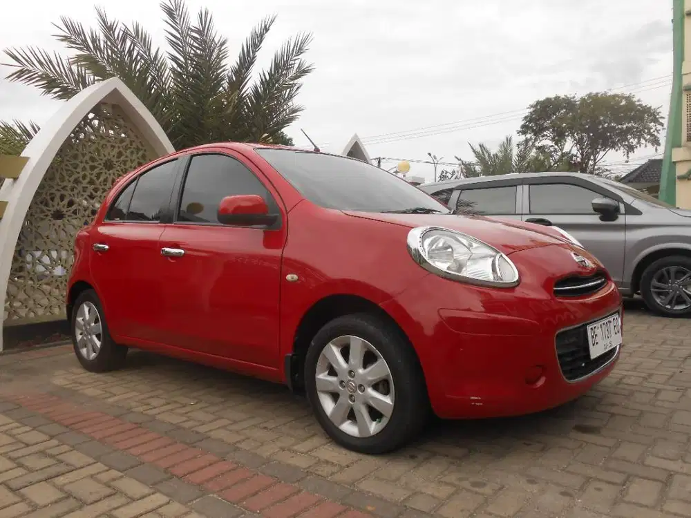 NISSAN MARCH 1.2L MATIC (2013) ISTIMEWA