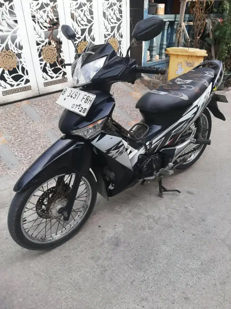 Honda Supra X 125 2013 Karbu,ss lengkap mesin bagus,Bekasi Kabupaten