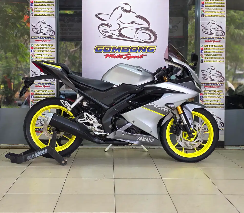 YAMAHA R15 V3 2022