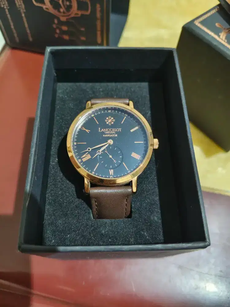 Jam tangan lanccelot masih bagus dan mulus pemakaian 1 - 2 tahun
