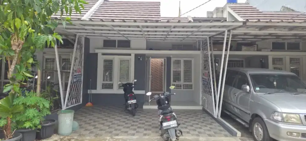 JUAL CEPAT Rumah 1 lantai full renov siap huni di Sentraland