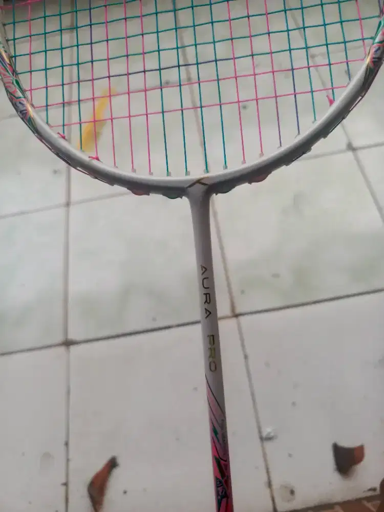 Raket badminton
