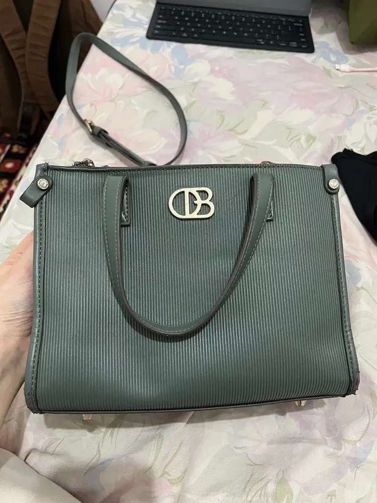 Tas Obermain Sling Bag