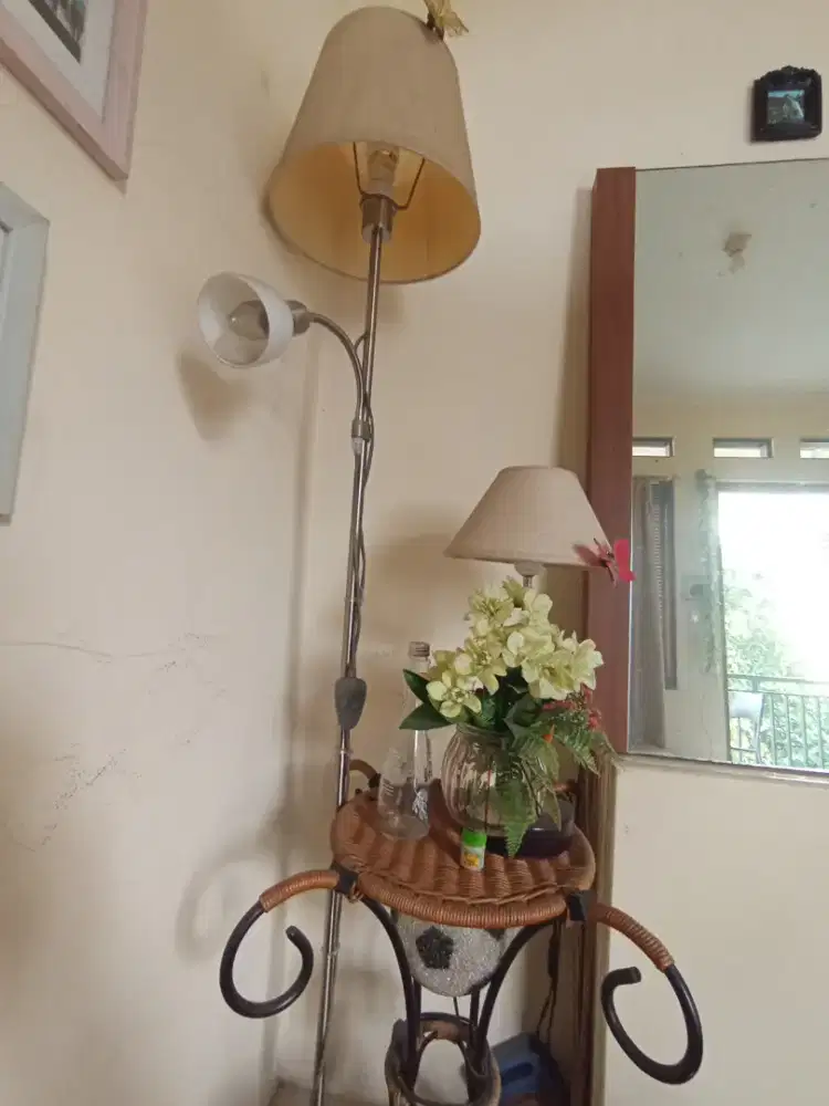 Jual lampu tidur  sudut kamar