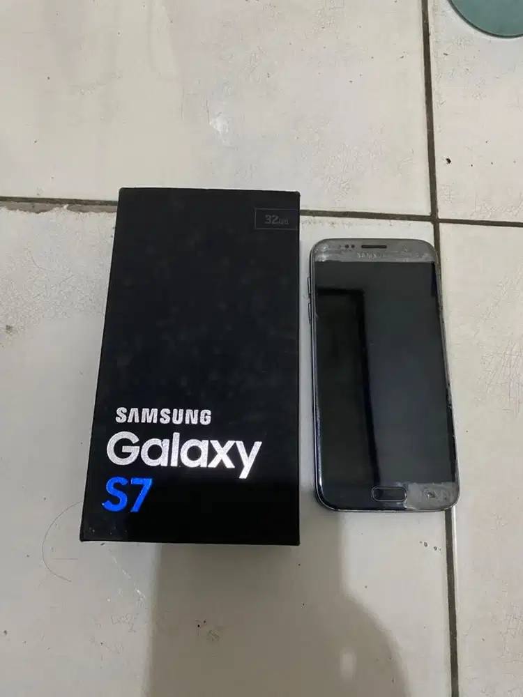 hp samsung s7 4/32 ada minus masih komplit