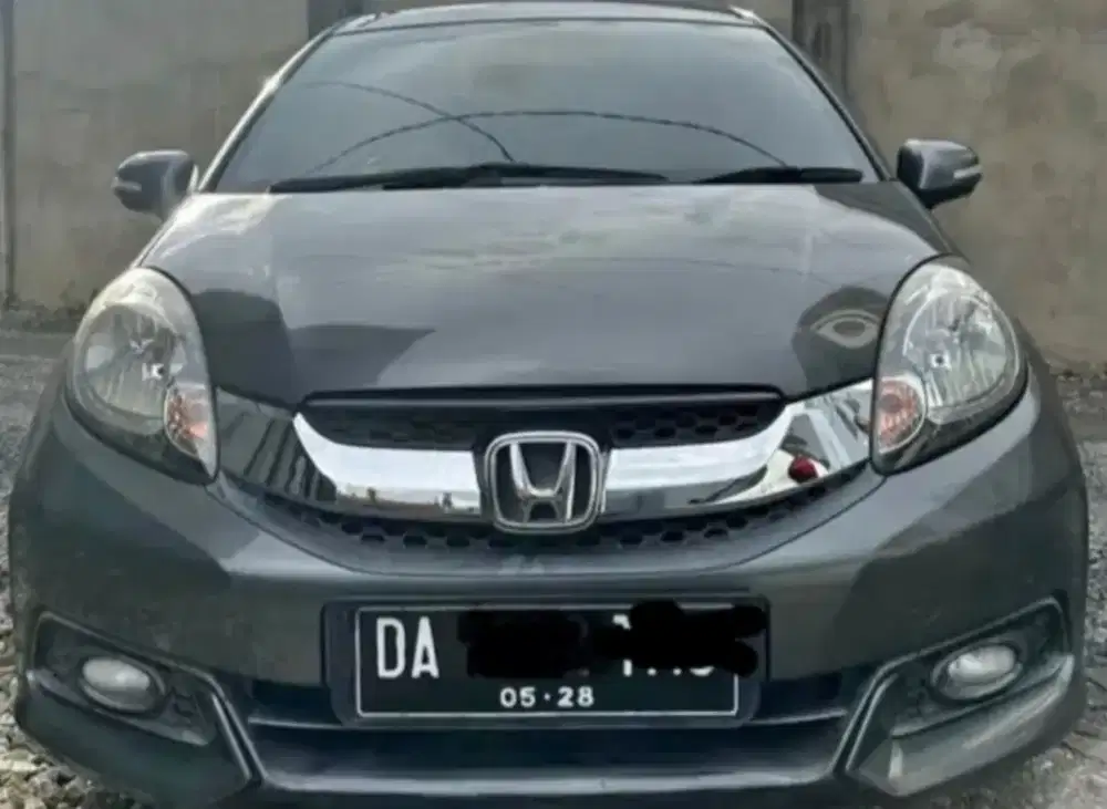 Dijual cepat Mobil E Matic 2015 mulus siap pakai harga nego dirumah