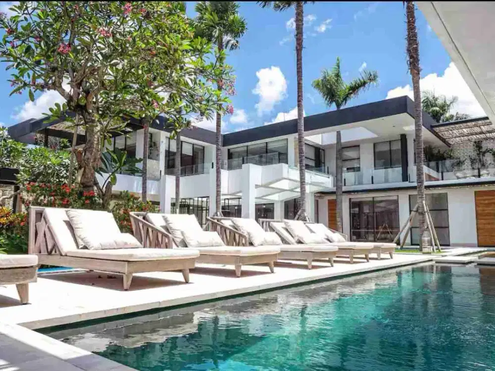 Villa modern tumbak bayuh  Mengwi bali
