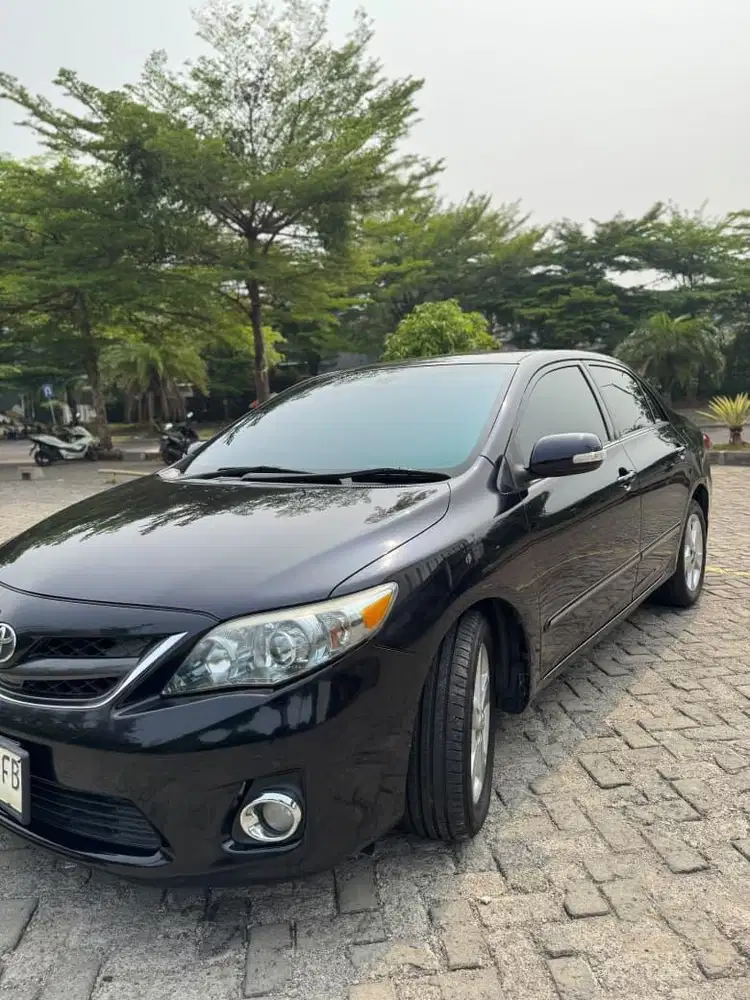 Corolla Altis 2.0 V 2012