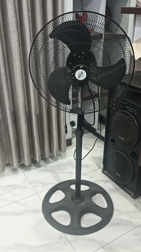 KIPAS ANGIN STAND SEKAI
