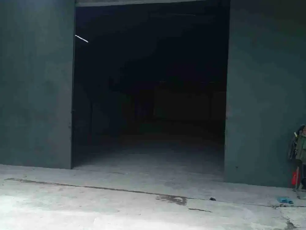 gudang di plumpang semper jakarta utara